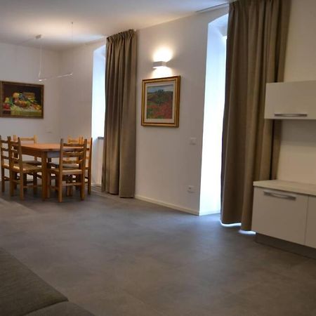 Appartamento Casa Alpi Malè Eksteriør bilde