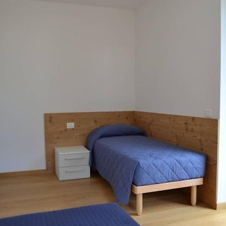 Appartamento Casa Alpi Malè Eksteriør bilde