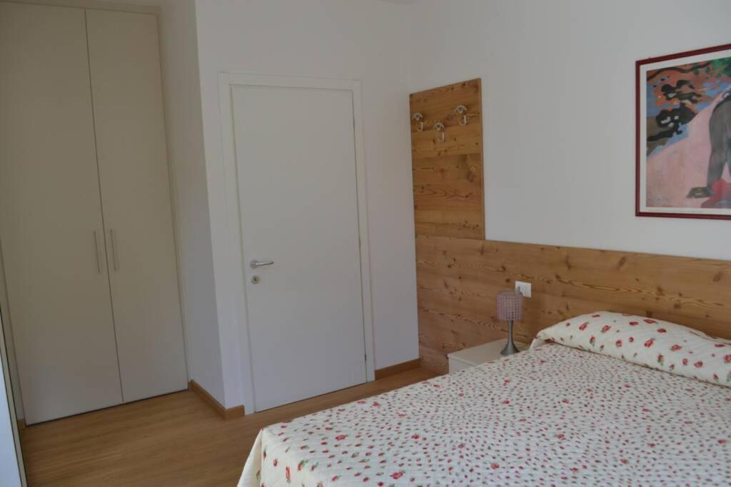 Appartamento Casa Alpi Malè Eksteriør bilde